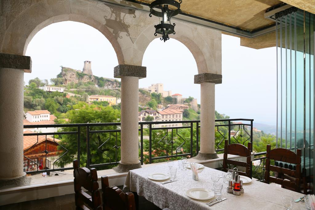 Hotel Panorama Kruje View On The Castle And The Old Town Extérieur photo
